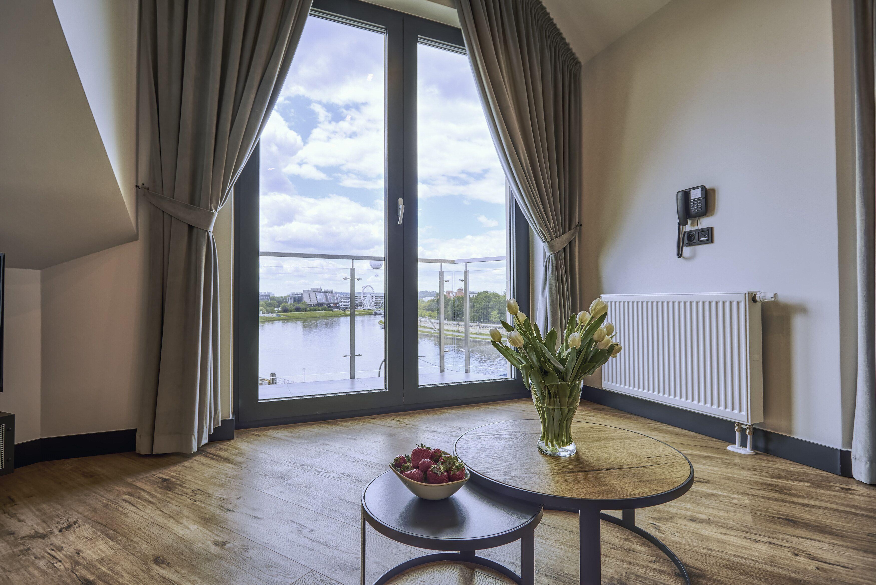 The Bridge Suites Hotel — Photos 2